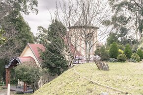 Shakespearean Inspired Holiday Resort