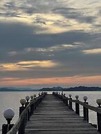 Jansom Beach Resort Ranong