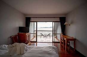 Jansom Beach Resort Ranong
