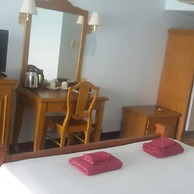 Jansom Beach Resort Ranong