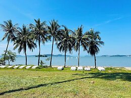 Jansom Beach Resort Ranong