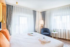 Signature Hotels & Spa