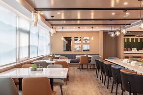 Atour Hotel Daguanyuan Jinan