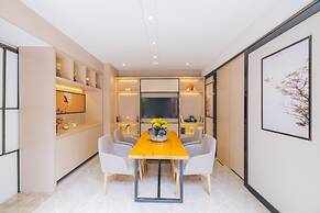 Atour Hotel Wanbang Plaza Hanzhong