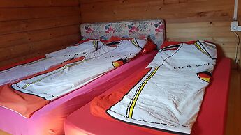 Dzajica Buk Rooms - Hostel