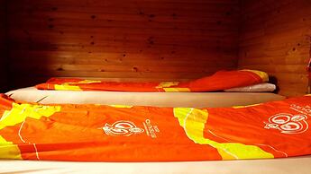 Dzajica Buk Rooms - Hostel