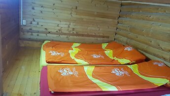Dzajica Buk Rooms - Hostel