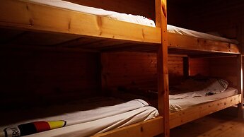 Dzajica Buk Rooms - Hostel