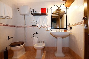 RossoPorpora Agriturismo Colle Cardinale