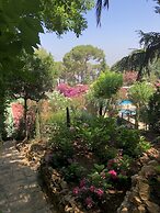 Splendid Valley & Sea View