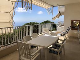 Splendid Valley & Sea View