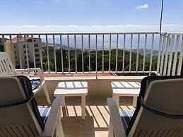 Splendid Valley & Sea View