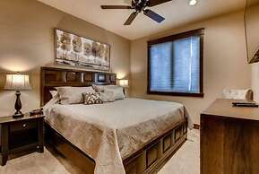 Spacious 4 Bedroom Townhome in River Run Village Within Walking Distan