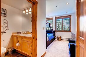 Premier 4 Bedroom Ski in, Ski out Vacation Rental at the Timbers With