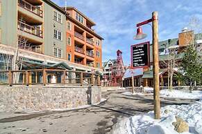 Premier 2 Bedroom Mountain Condo in River Run Village With Expansive M