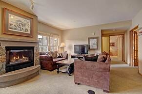 3 Bedroom Mountain Condo in River Run Village With Expansive Mountain 