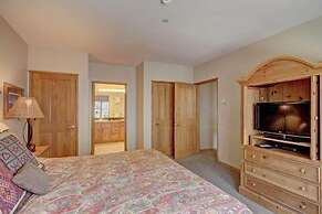 3 Bedroom Mountain Condo in River Run Village With Expansive Mountain 