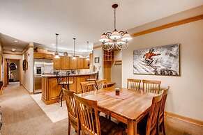 Ski In 3 Bedroom at Chateaux Dumont Keystone