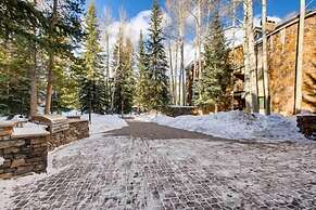 Ski In 3 Bedroom at Chateaux Dumont Keystone