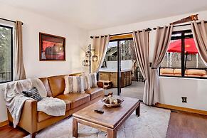 Inn Between Pines#1411