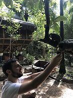 Universo Pol Bamboo Hostel