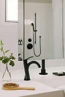 907 Main Hotel Central Square, Sonder by Marriott Bonvoy