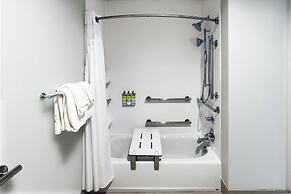 Holiday Inn Express & Suites Denton - Sanger by IHG