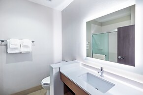 Holiday Inn Express & Suites Denton - Sanger by IHG