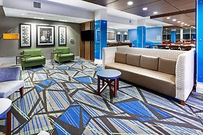 Holiday Inn Express & Suites Denton - Sanger by IHG