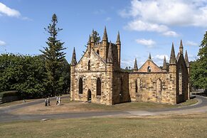 Crowne Plaza Hobart by IHG