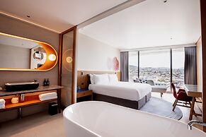 Crowne Plaza Hobart by IHG