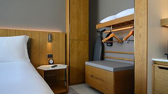 Crowne Plaza Hobart by IHG