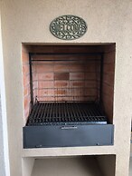 Domus Deluxe Apartment