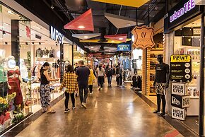 Sunway Pyramid Resort Suites by Ray&Jo