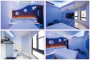 Starry Night Laurel Hotel