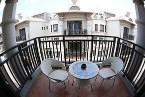 Starry Night Laurel Hotel