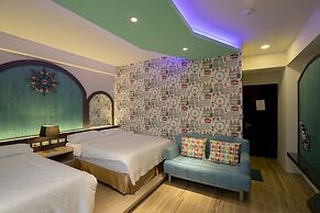 Starry Night Laurel Hotel