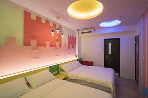 Starry Night Laurel Hotel