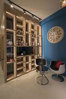 Starry Night Laurel Hotel