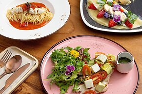 Sindhorn Midtown Hotel Bangkok, Vignette Collection by IHG