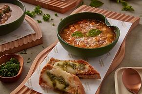 Sindhorn Midtown Hotel Bangkok, Vignette Collection by IHG