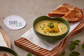 Sindhorn Midtown Hotel Bangkok, Vignette Collection by IHG