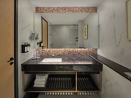 Sindhorn Midtown Hotel Bangkok, Vignette Collection by IHG