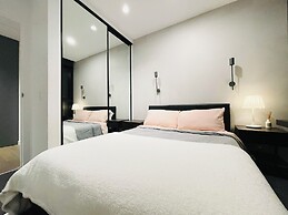 Mega Style Apartments Victoria One