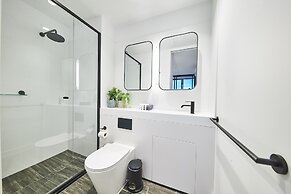 Mega Style Apartments Victoria One