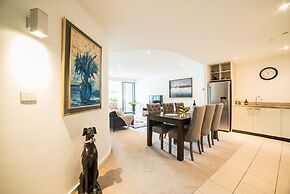 Richmond Oasis Apartments