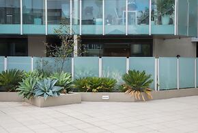 Richmond Oasis Apartments