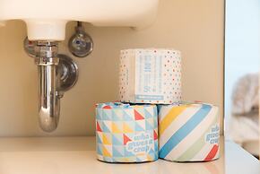 Richmond Oasis Apartments