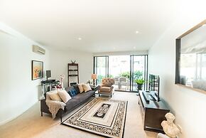 Richmond Oasis Apartments