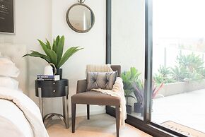 Richmond Oasis Apartments